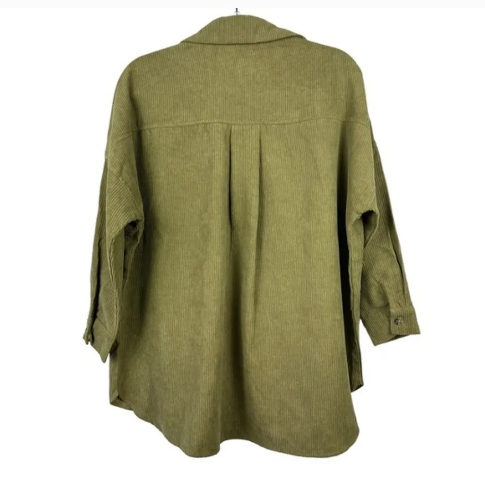 Petal & Pup Green Corduroy Ribbed Button Down Shirt Shacket Size Small - Picture 2 of 7